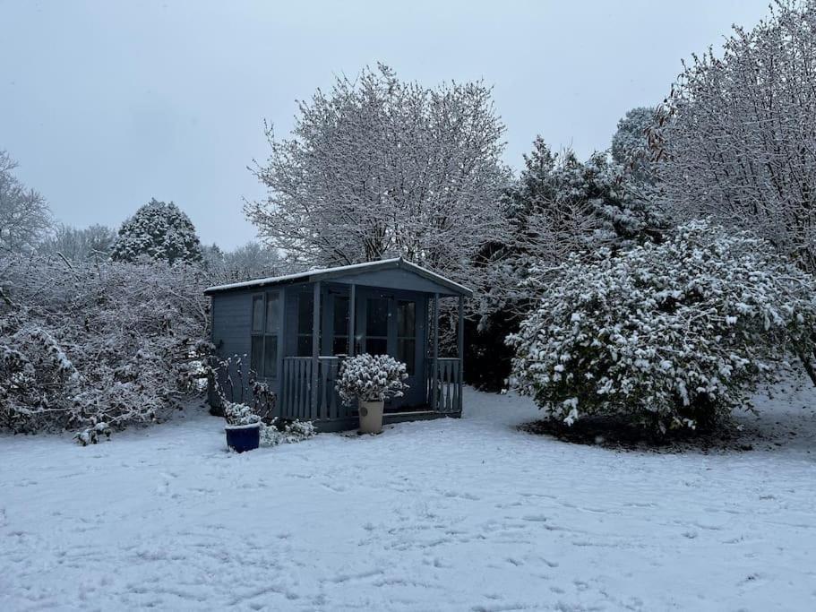 The Old School House Retreat Apartment Tibberton  Exterior photo